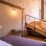 Casa de hóspedes Mas Latour Lavail 4*