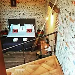 Casa de hóspedes Mas Latour Lavail 4*